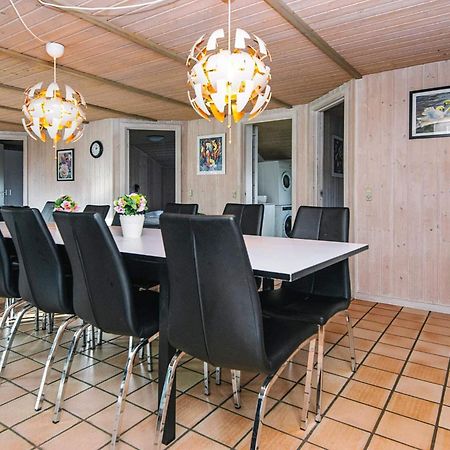 12 Person Holiday Home In ノーポ エクステリア 写真